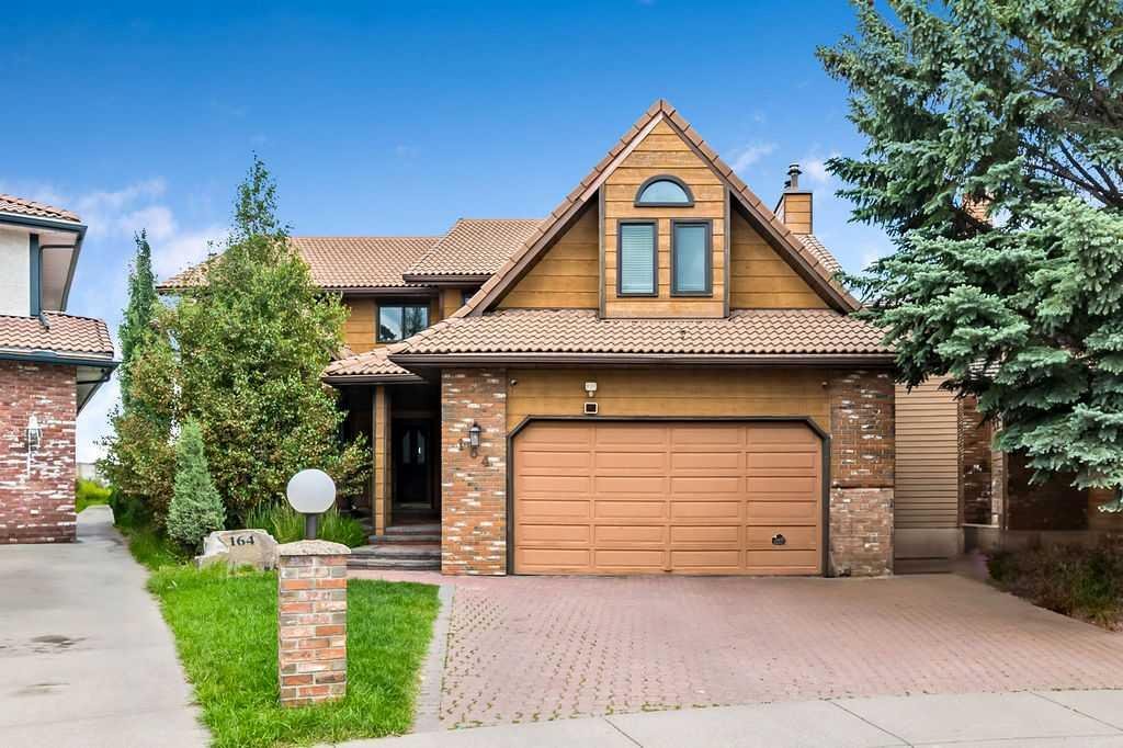 164 Canter Place SW, Calgary, Alberta, T2W 5M9