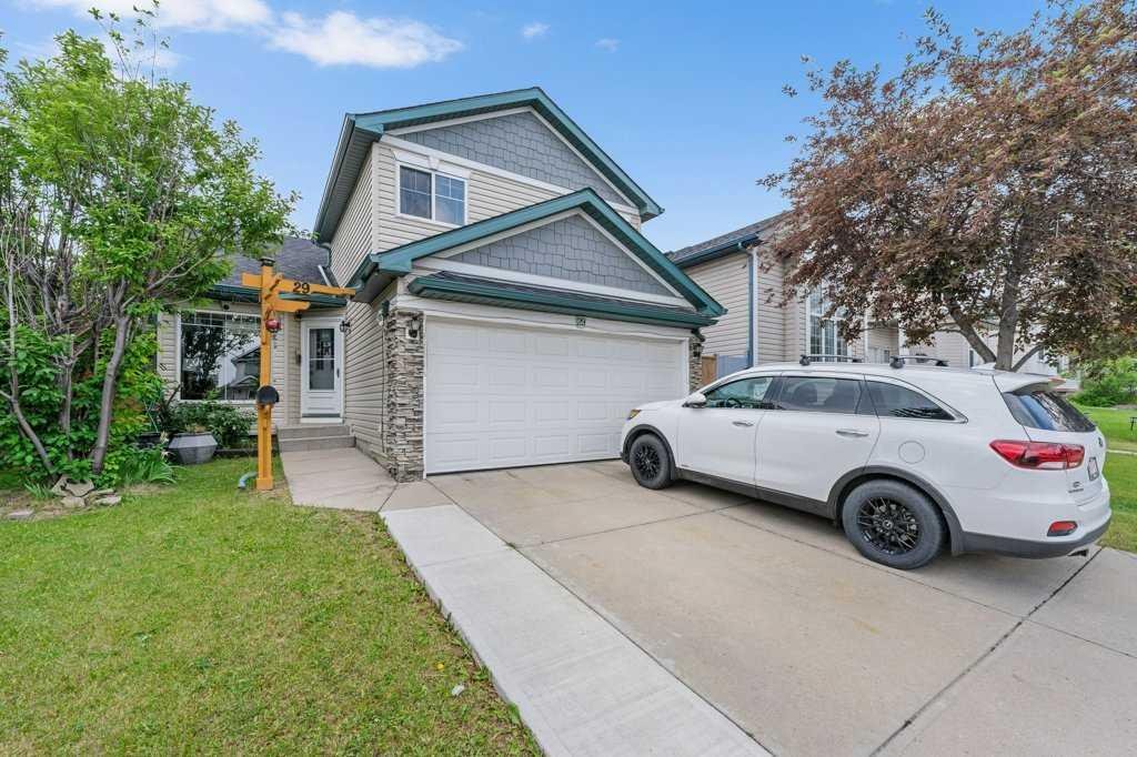 29 Country Hills Drive NW, Calgary, Alberta, T3K 4S2