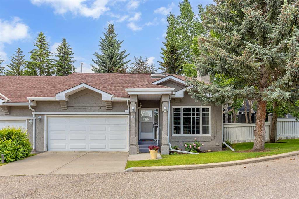 36 Gladstone Gardens SW, Calgary, Alberta, T3E 7E4