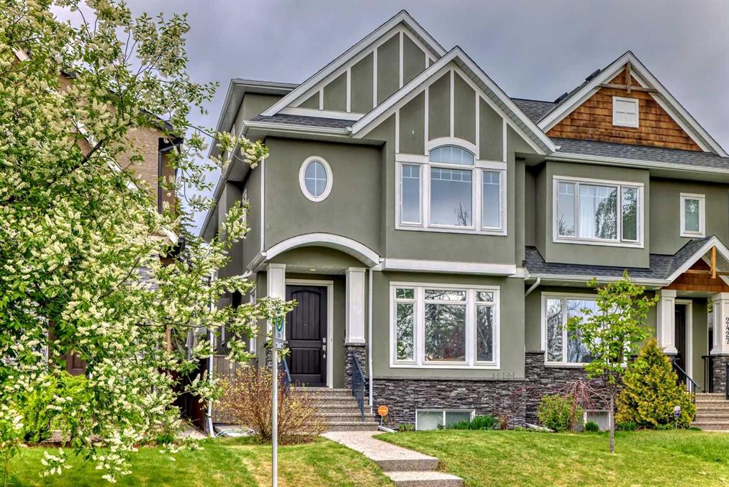 2425 22A Street NW, Calgary, Alberta, T2M 3X8