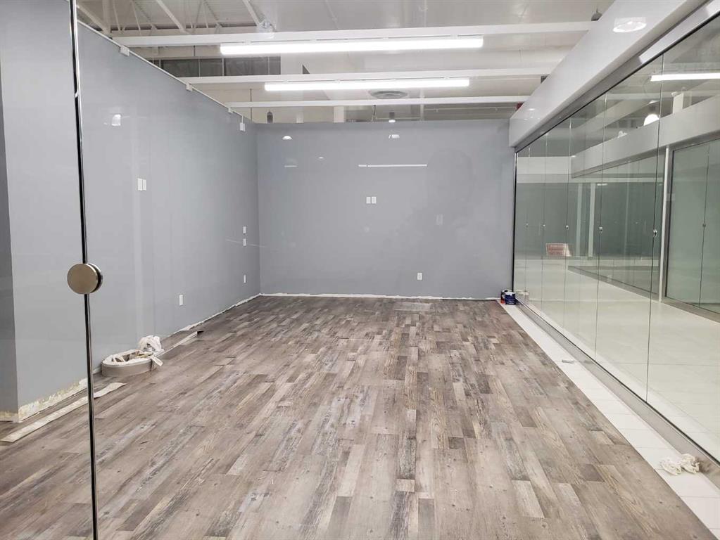 #(H17 Mall Unit) 183 260300 Writing Creek Crescent NE, Rural Rocky View County, Alberta, T4A 0X8