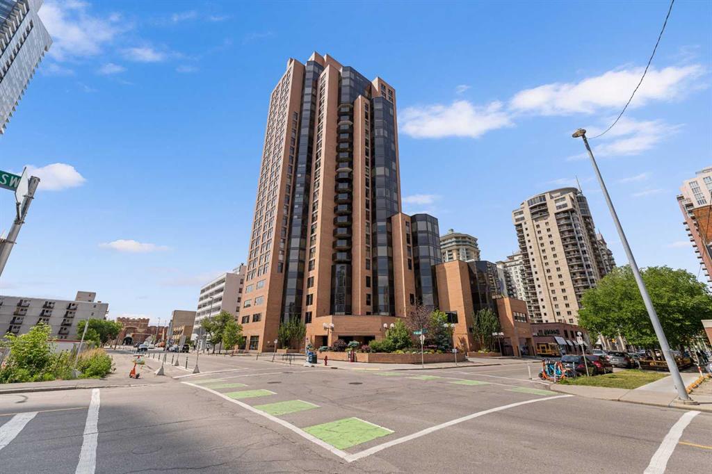 #604 1100 8 Avenue SW, Calgary, Alberta, T2P 3T9