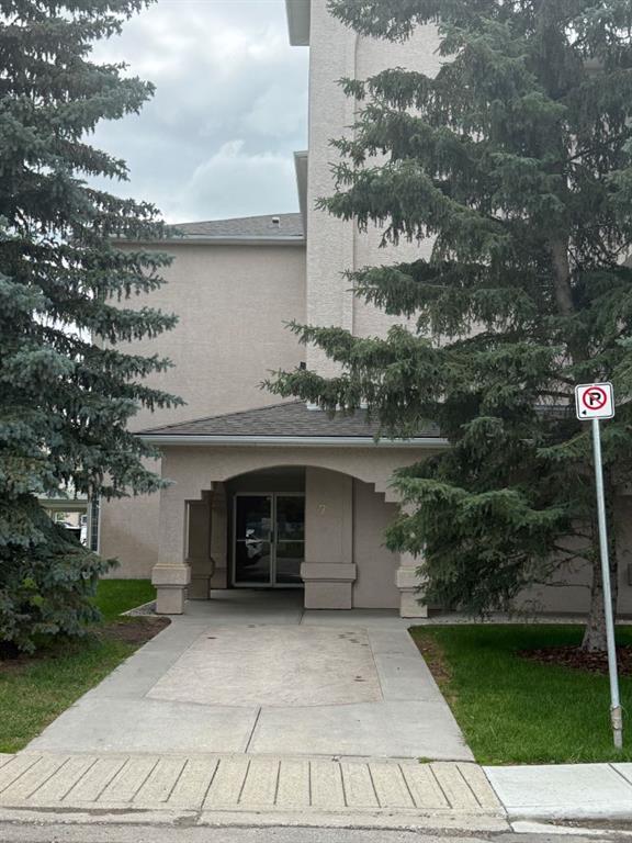 #205 7 Lineham Avenue, Okotoks, Alberta, T1S1Z2