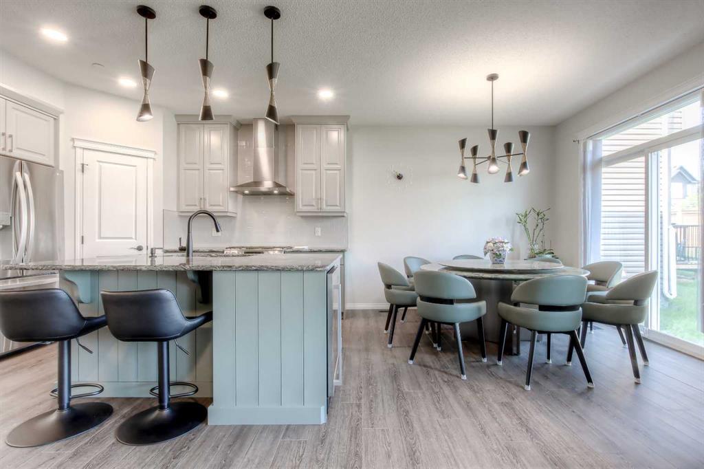 17 Calhoun Crescent NE, Calgary, Alberta, T3P 1P1
