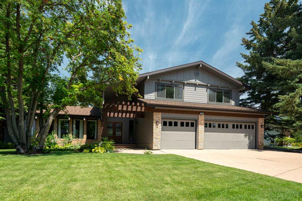163 Bay View Drive SW, Calgary, Alberta, T2V 0L4