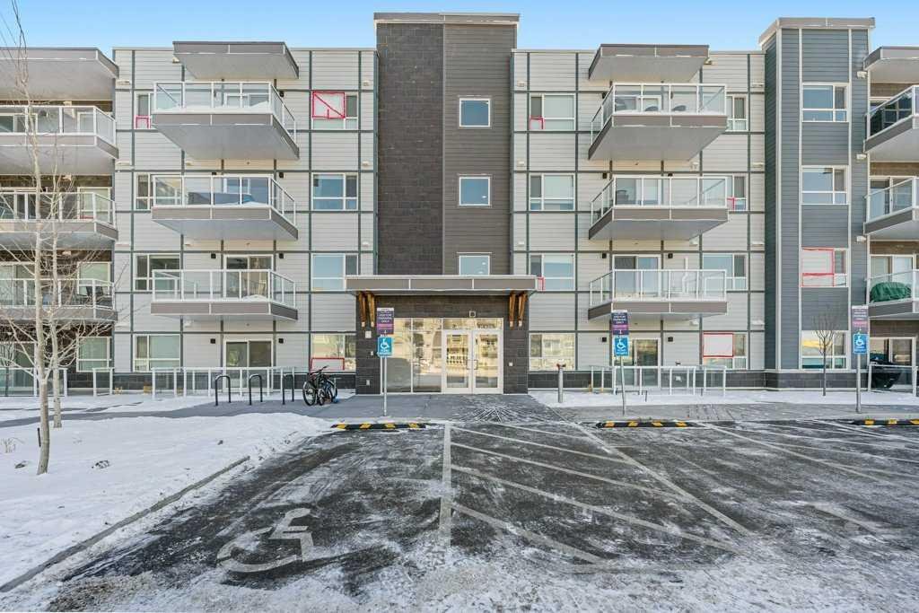 #319 40 Carrington Plaza NW, Calgary, Alberta, T3P 1X7