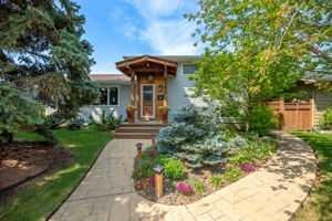 1619 47 Street SW, Calgary, Alberta, T3C 2E2