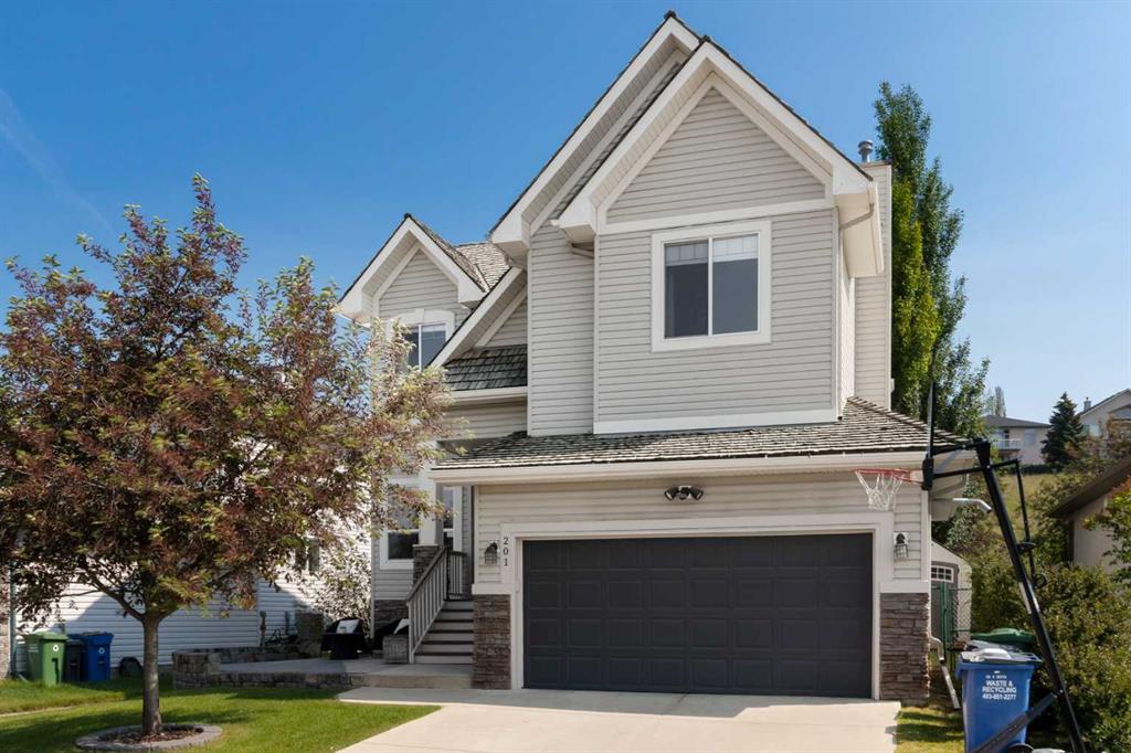 201 Gleneagles View, Cochrane, Alberta, T4C 2G5