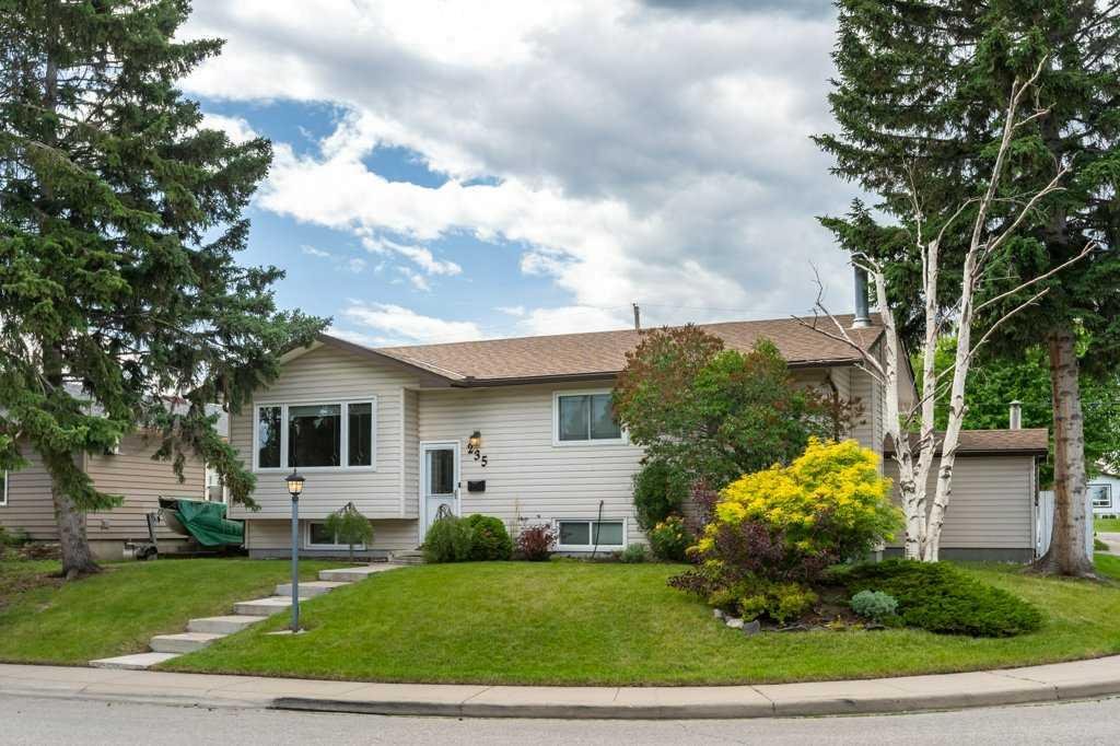 235 Allan Crescent SE, Calgary, Alberta, T2J 0T3