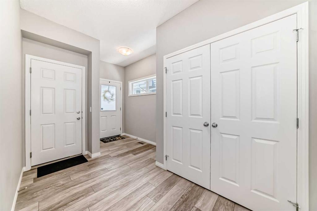 210 Heartland Avenue, Cochrane, Alberta, T4C2P9