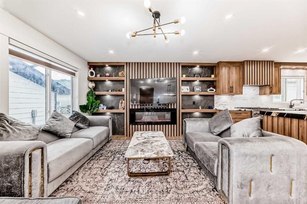 390 Martindale Boulevard NE, Calgary, Alberta, T3J 3M1