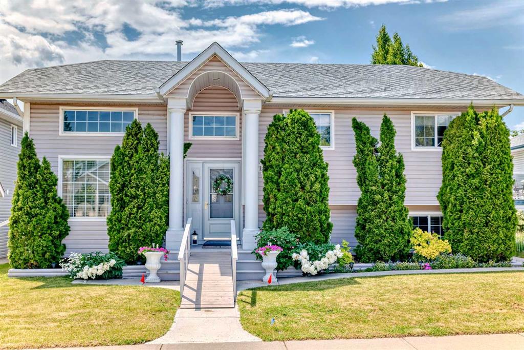8 Greenview Crescent, Strathmore, Alberta, T1P 1L2