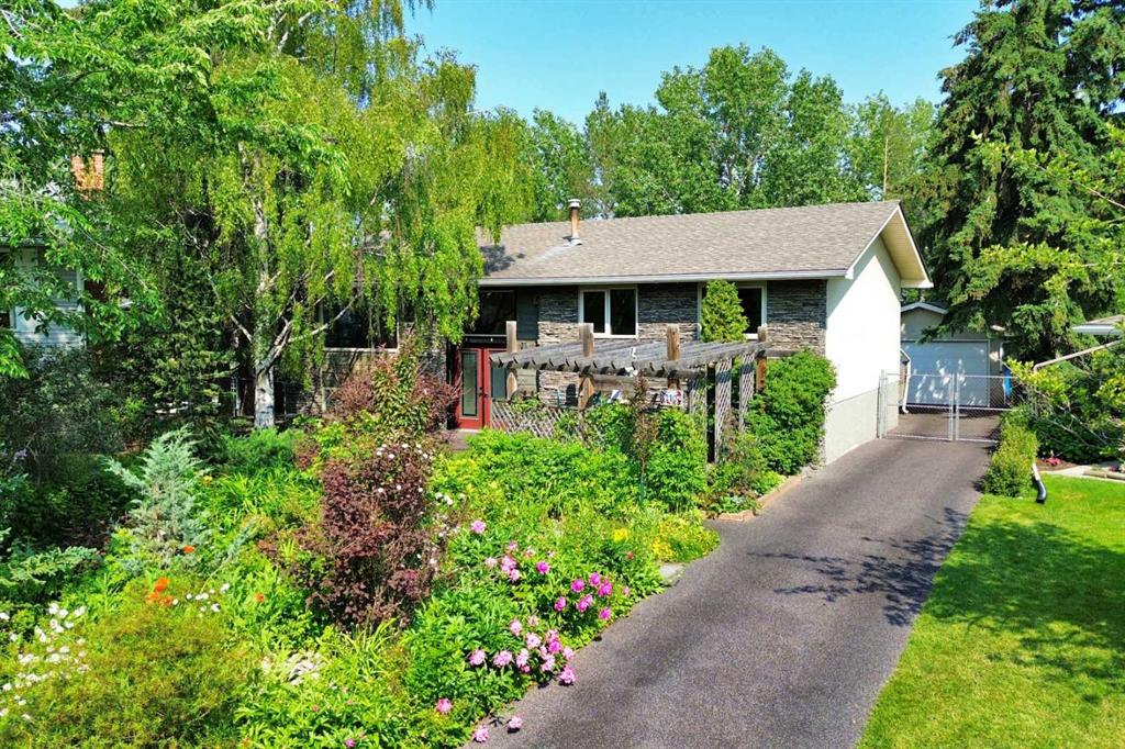 210 Dalgleish Bay NW, Calgary, Alberta, T3A 1K9