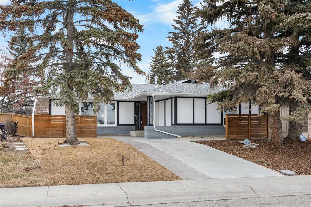 1040 Lake Ontario Drive SE, Calgary, Alberta, T2J 3K2