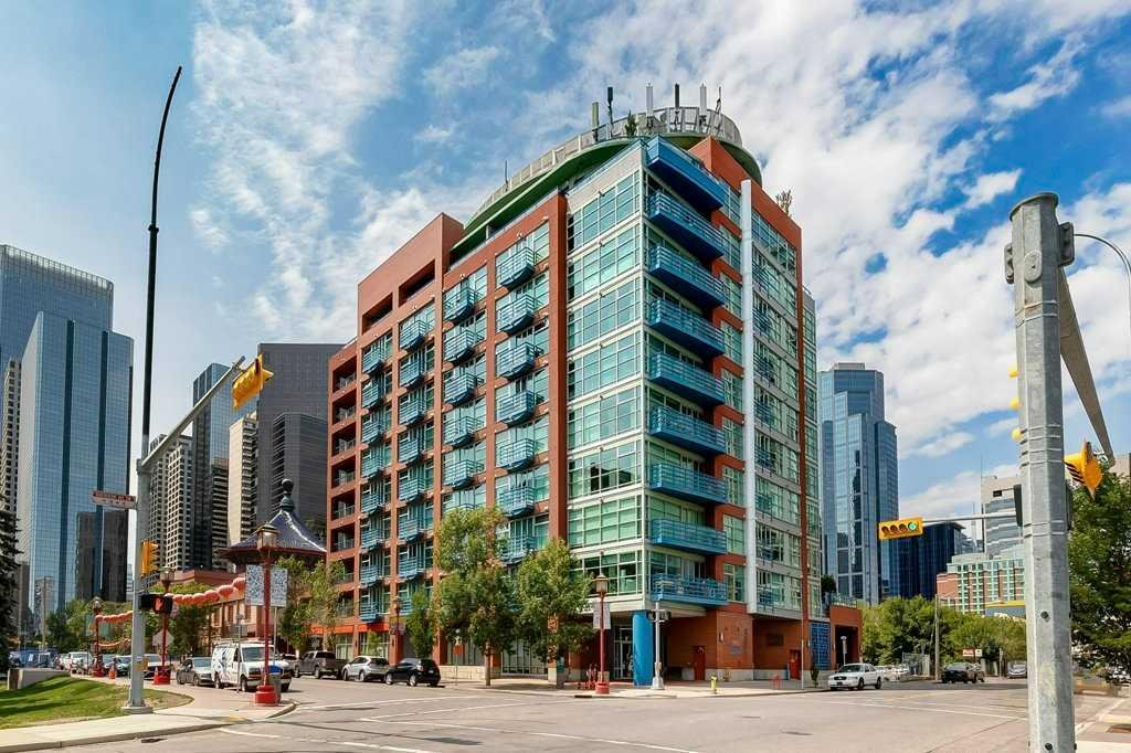 #701 205 Riverfront Avenue SW, Calgary, Alberta, T2P 0A9