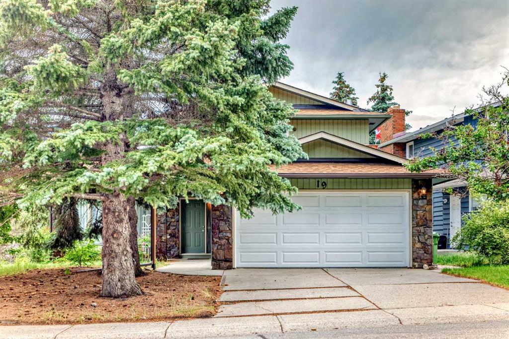 19 Ranch Estates Road NW, Calgary, Alberta, T3G 1M5