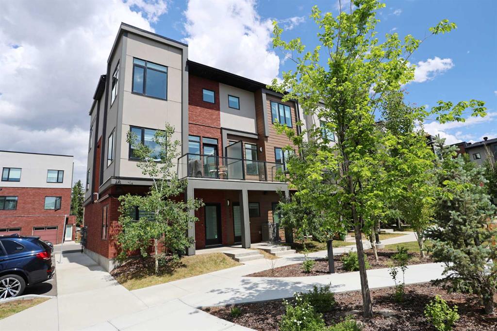 255 Greenbriar Common NW, Calgary, Alberta, T3B 6J3