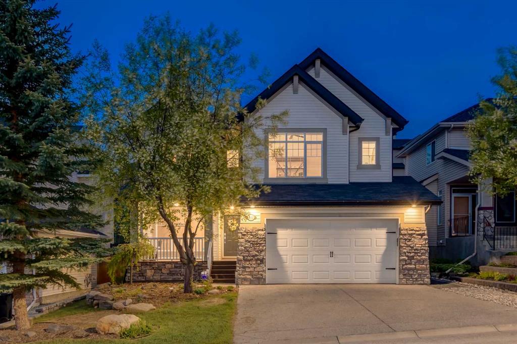 162 CRESTRIDGE Way SW, Calgary, Alberta, T3B 5Z4