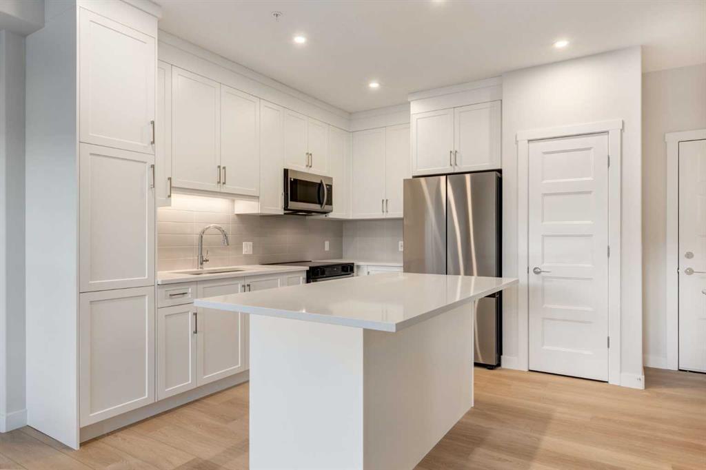 #1203 81 Arbour Lake View NW, Calgary, Alberta, T3G 0H4
