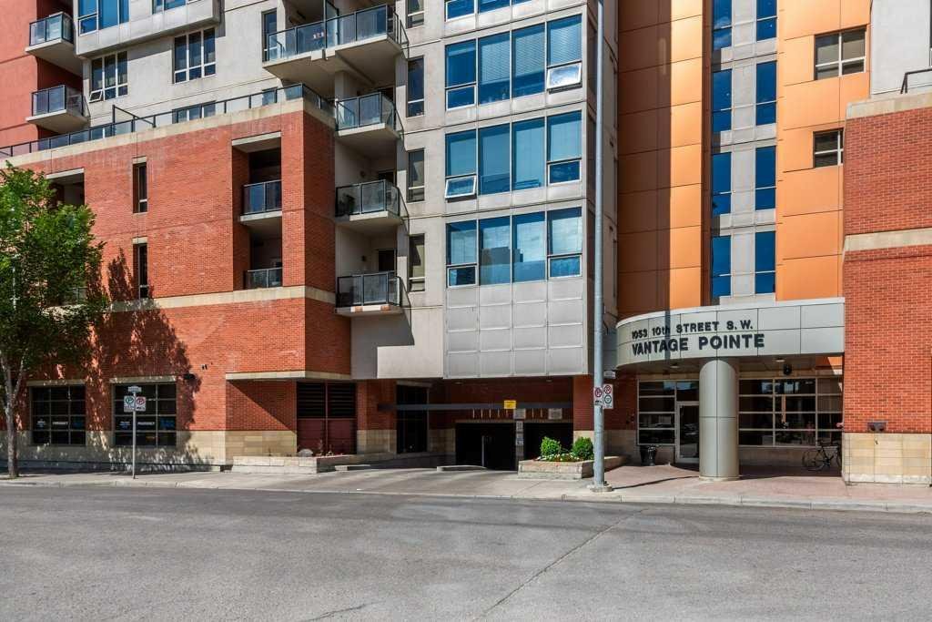 #1602 1053 10 Street SW, Calgary, Alberta, T2R1S6