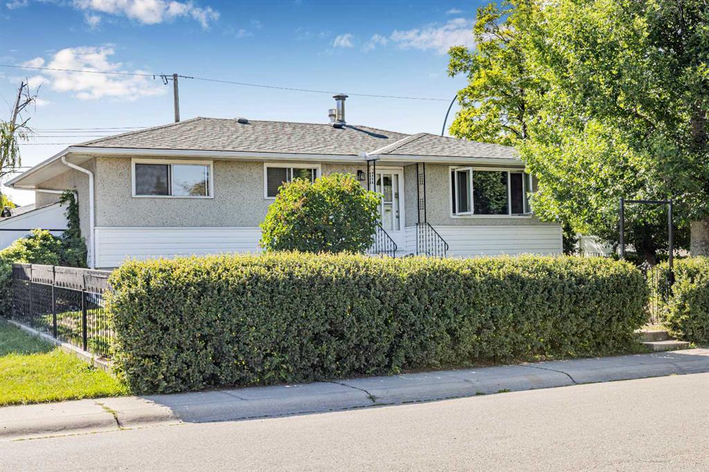 1047 Riddell Place SE, Calgary, Alberta, T2A1Y4