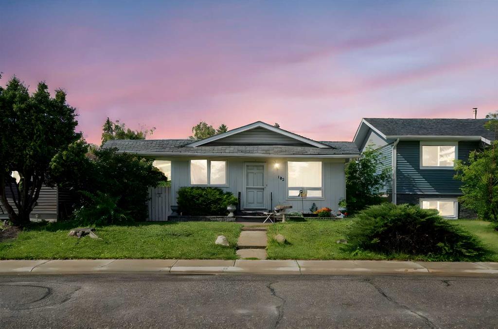 183 Dovely Crescent SE, Calgary, Alberta, T2B 2K9