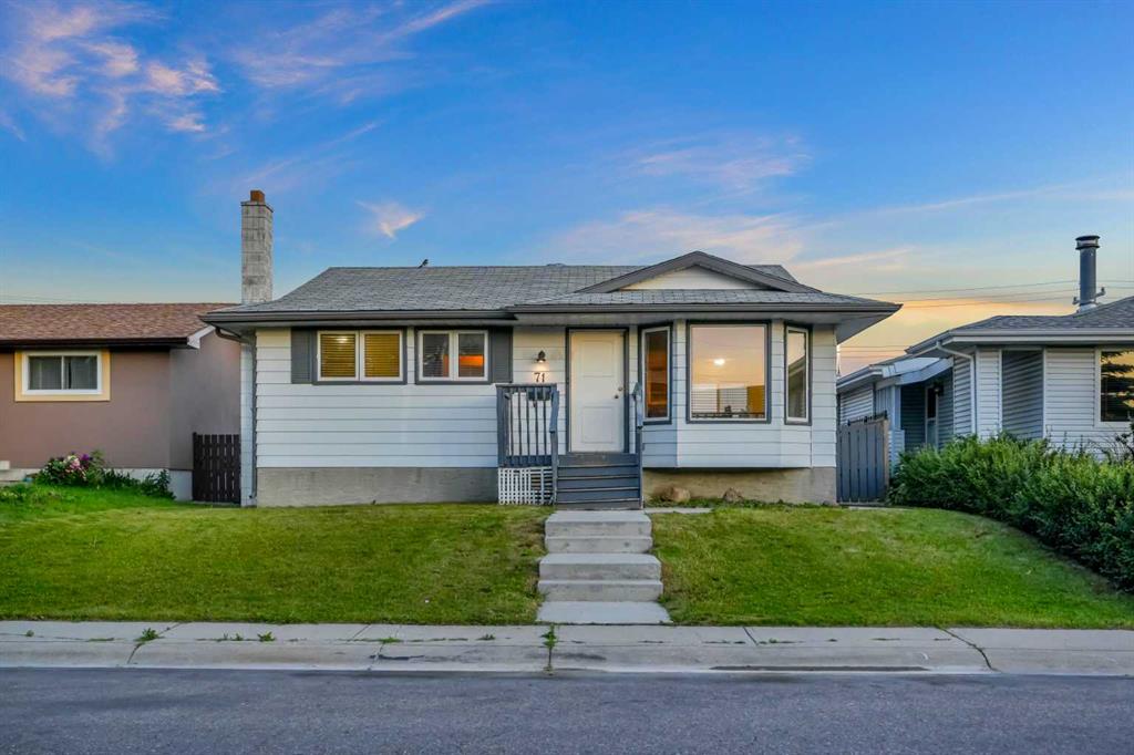 71 Maranda Close NE, Calgary, Alberta, T2A 3E7
