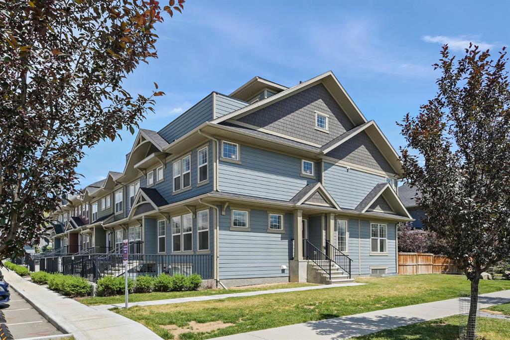 403 Cranbrook Square SE, Calgary, Alberta, T3M 3K8