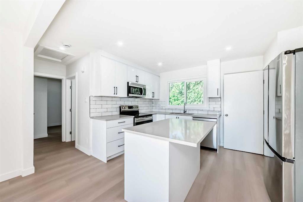 1523 48 Street SE, Calgary, Alberta, T2A 1R8