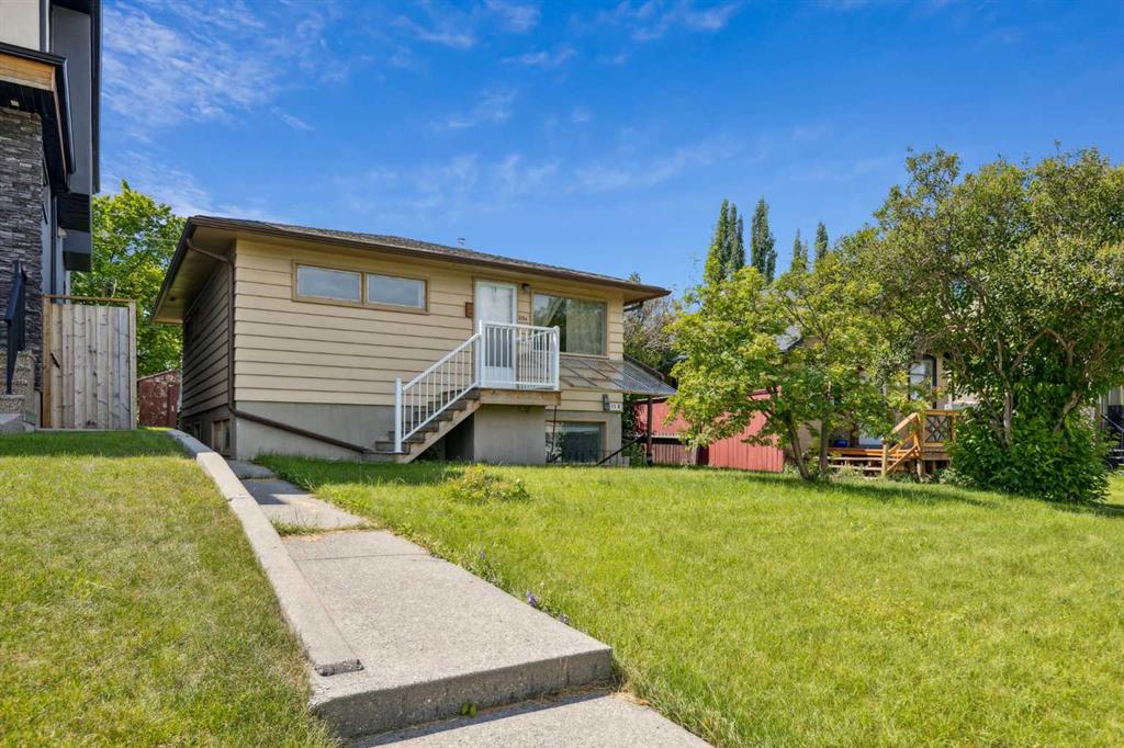 211 31 Avenue NE, Calgary, Alberta, T2E 2G1