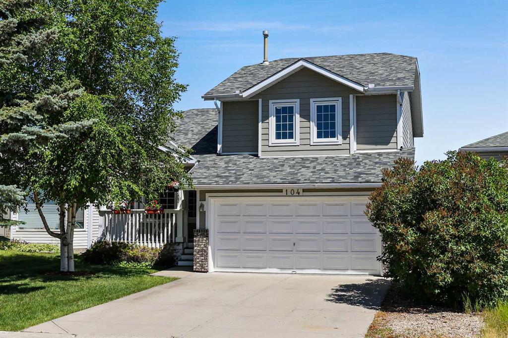 104 Hawkmount Close NW, Calgary, Alberta, T3G 3Z5