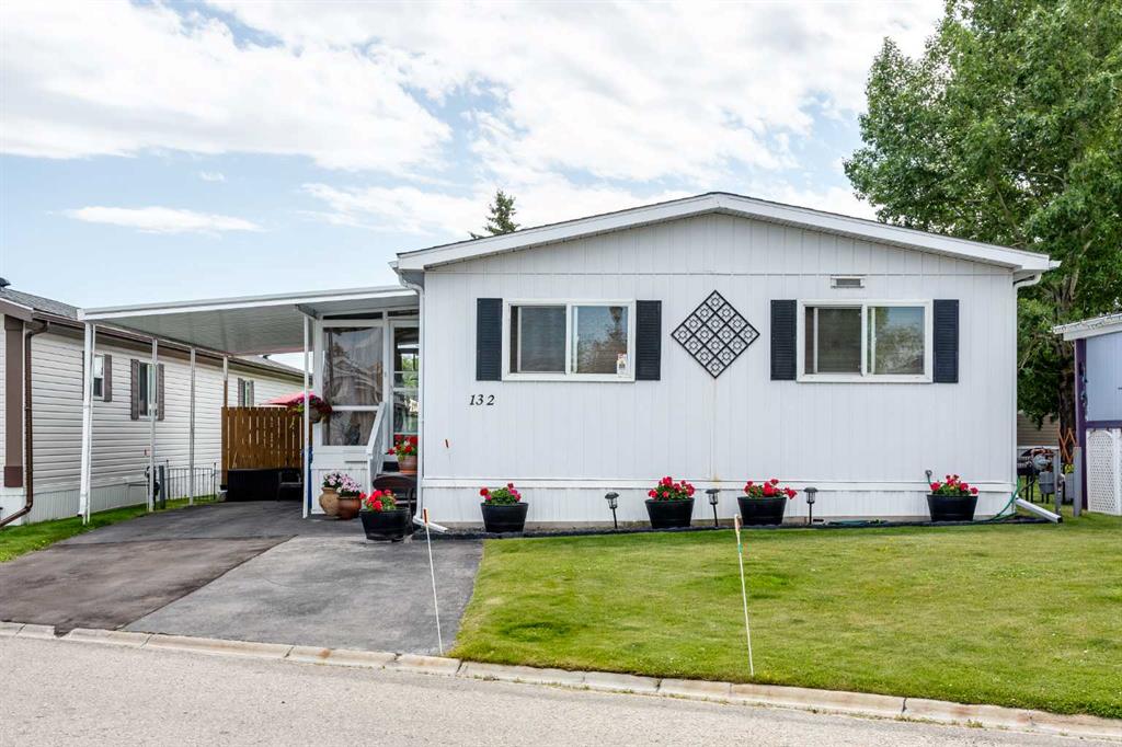 #132 99 Arbour Lake Road NW, Calgary, Alberta, T3G4E4