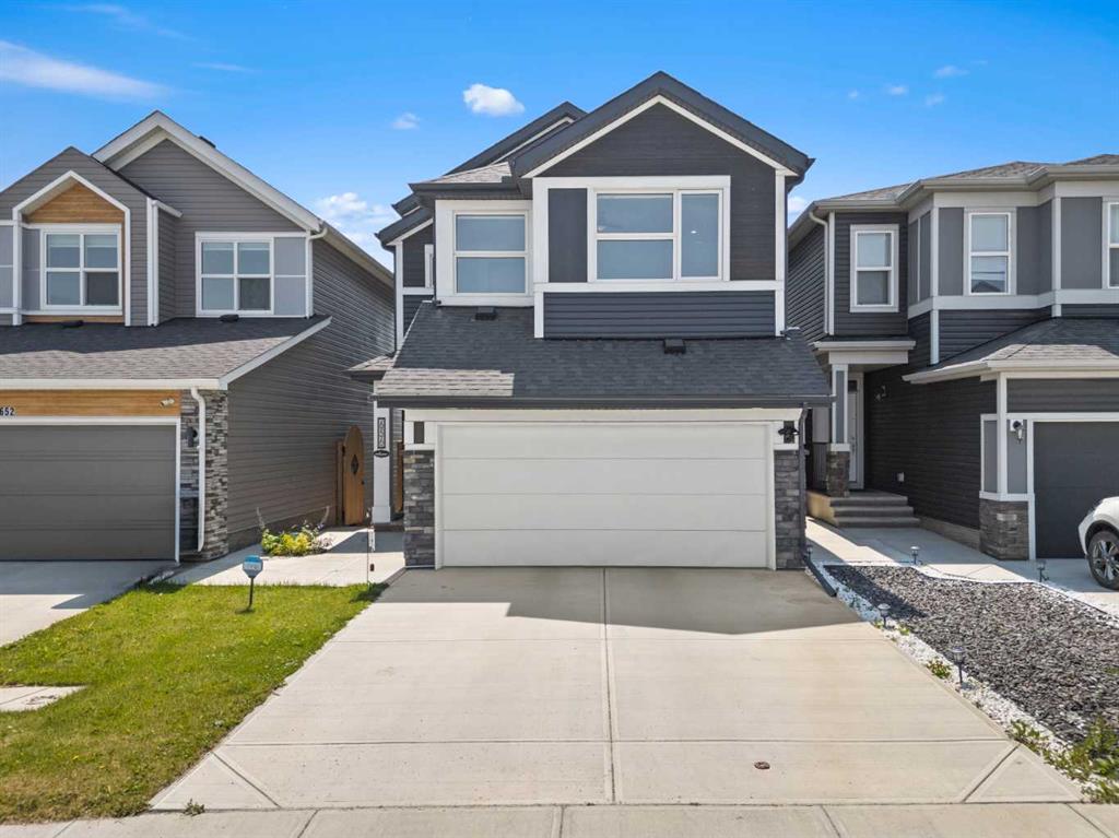 656 Seton Circle SE, Calgary, Alberta, T3M 3C6
