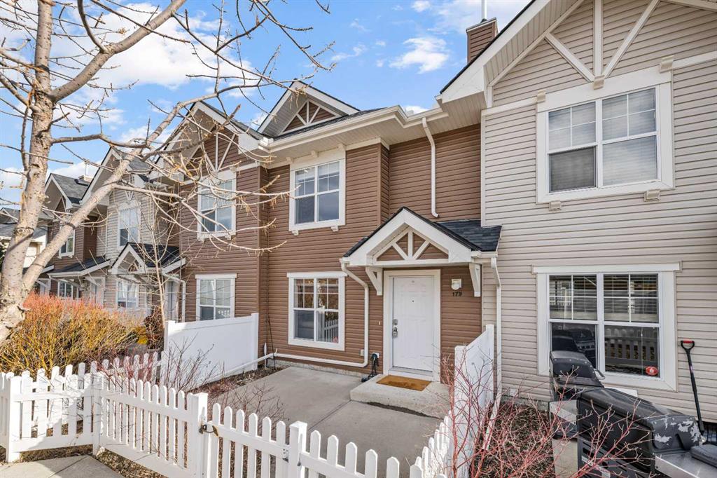 179 Toscana Gardens NW, Calgary, Alberta, T3L 3C3