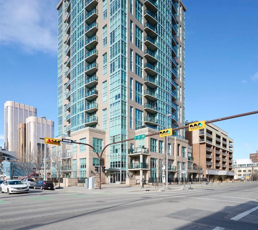 #609 788 12 Avenue SW, Calgary, Alberta, T2R 0H1