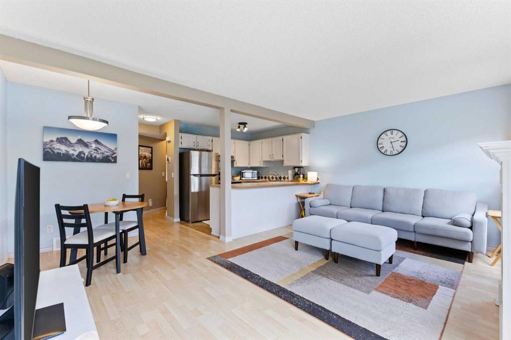 60 Country Hills Villas NW, Calgary, Alberta, T3K 4S8