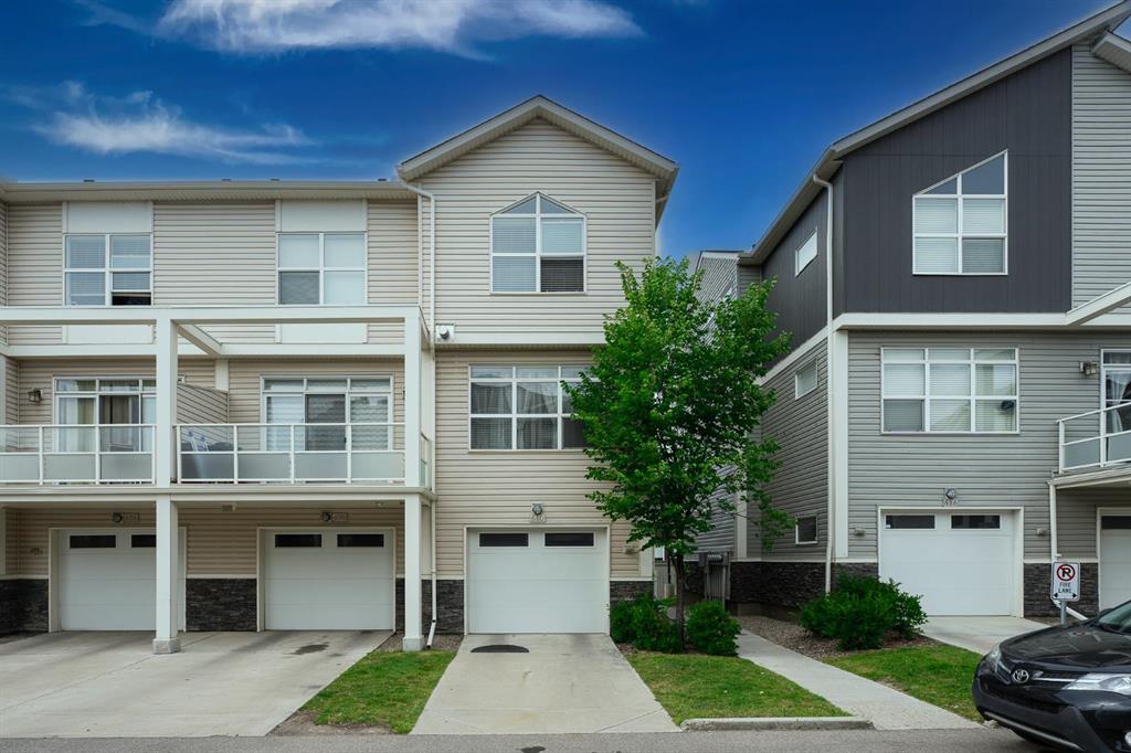 610 Redstone View NE, Calgary, Alberta, T3N 1B5