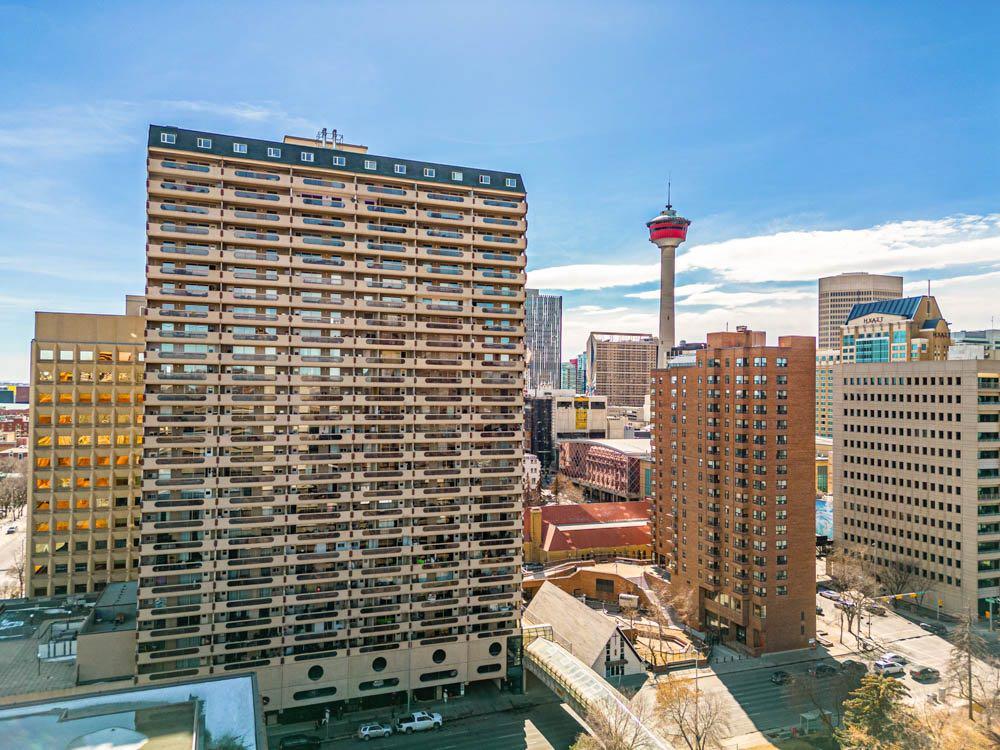 #1504 221 6 Avenue SE, Calgary, Alberta, T2G 4Z9