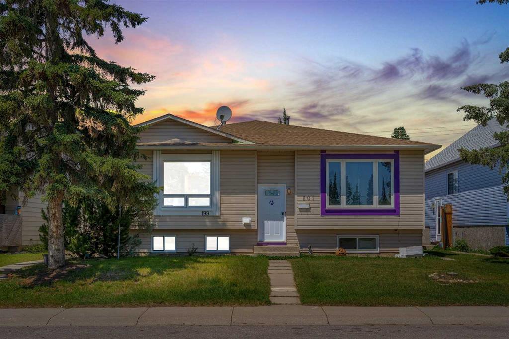 199 Cedardale Road SW, Calgary, Alberta, T2W 5A8