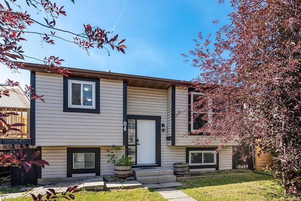 84 Castlebrook Rise NE, Calgary, Alberta, T3J1P1