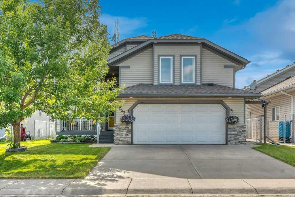 252 Cambridge Crescent, Strathmore, Alberta, T1P 1S1