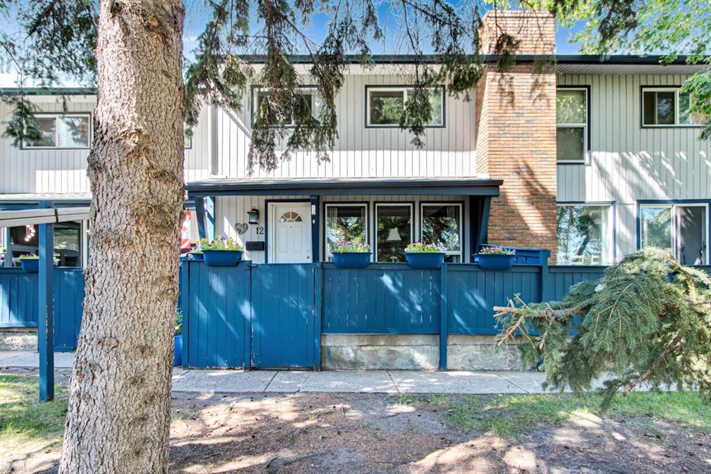 #12 5315 53 Avenue NW, Calgary, Alberta, T3A 2E7