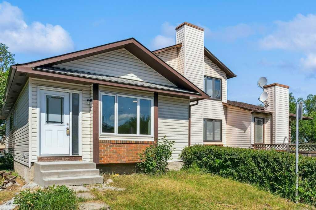 152 Deerview Way SE, Calgary, Alberta, T2J 6K3