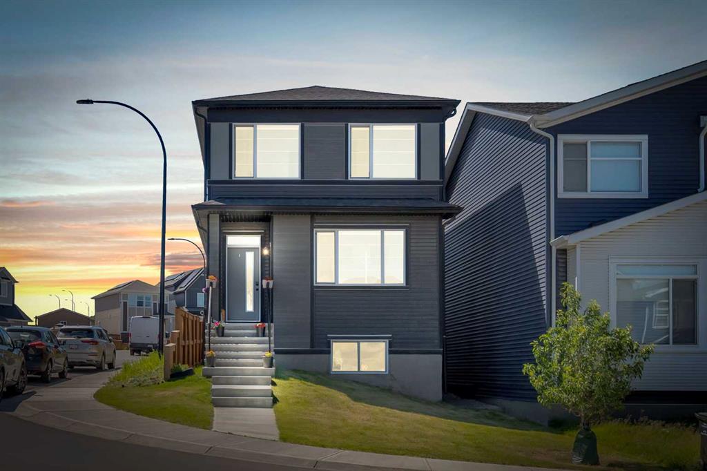 123 Aquila Way NW, Calgary, Alberta, T3R1S6