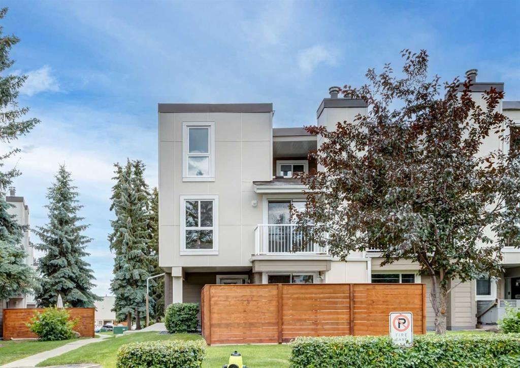 #206 13104 Elbow Drive SW, Calgary, Alberta, T2W 2P2
