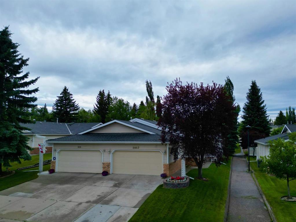 1017 Shawnee Road SW, Calgary, Alberta, T2Y 1V8