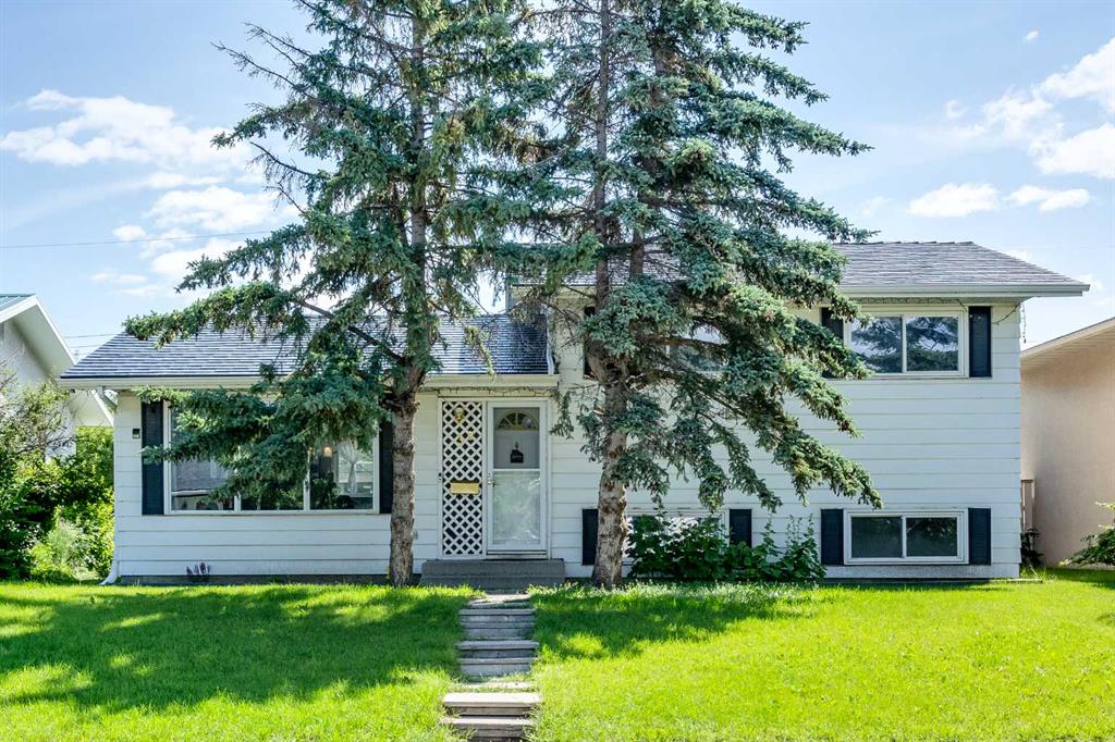 39 Pensacola Close SE, Calgary, Alberta, T2A2K5