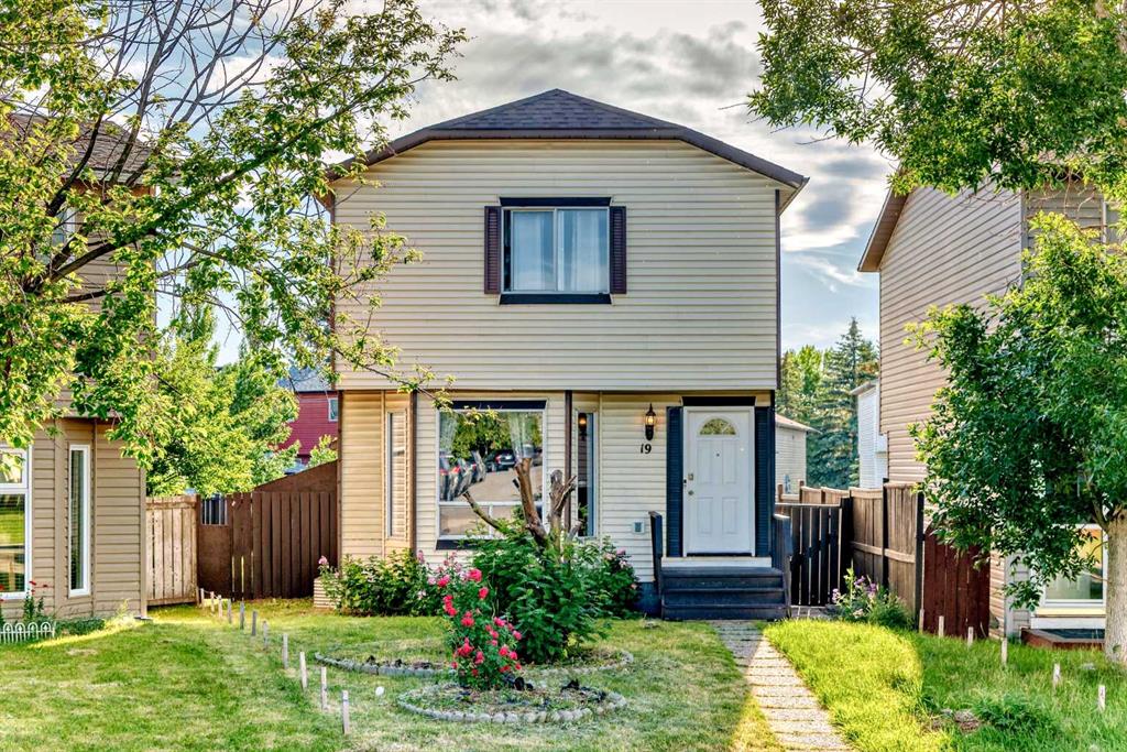 19 Martindale Court NE, Calgary, Alberta, T3J2V8