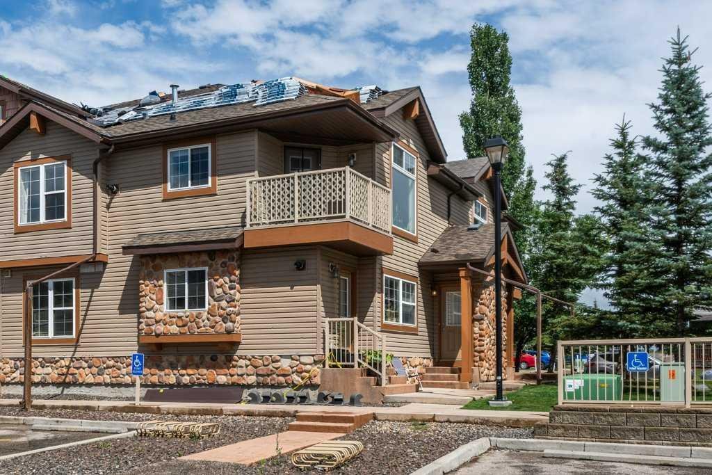 #205 160 Panatella Landing NW, Calgary, Alberta, T3K 0K8