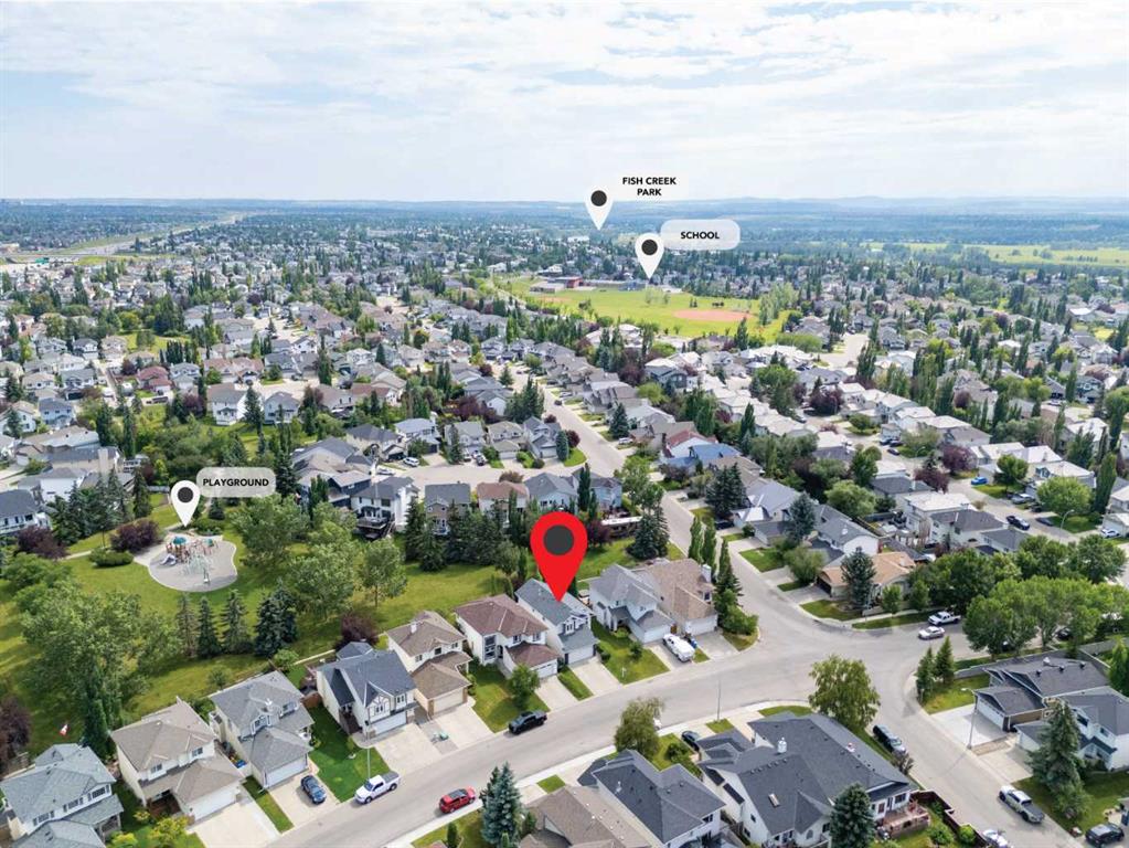 13 Douglas Ridge Close SE, Calgary, Alberta, t2z2m4